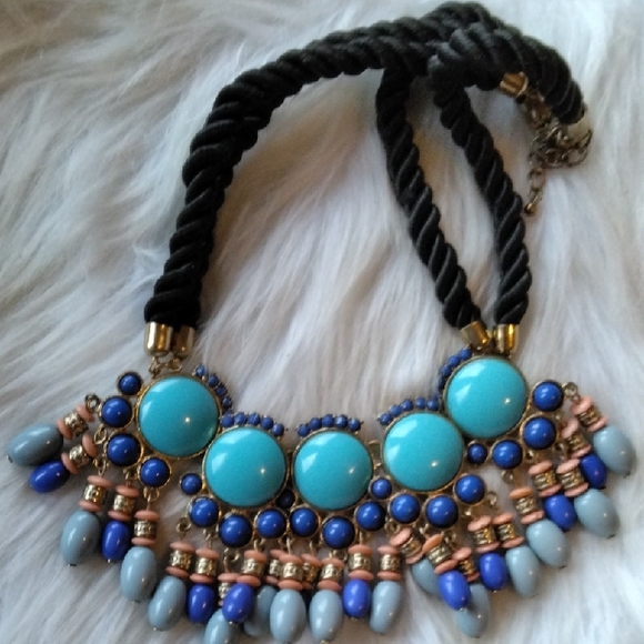 Beautiful Teal and Gold Tone Statement Necklace - Picture 1 of 4